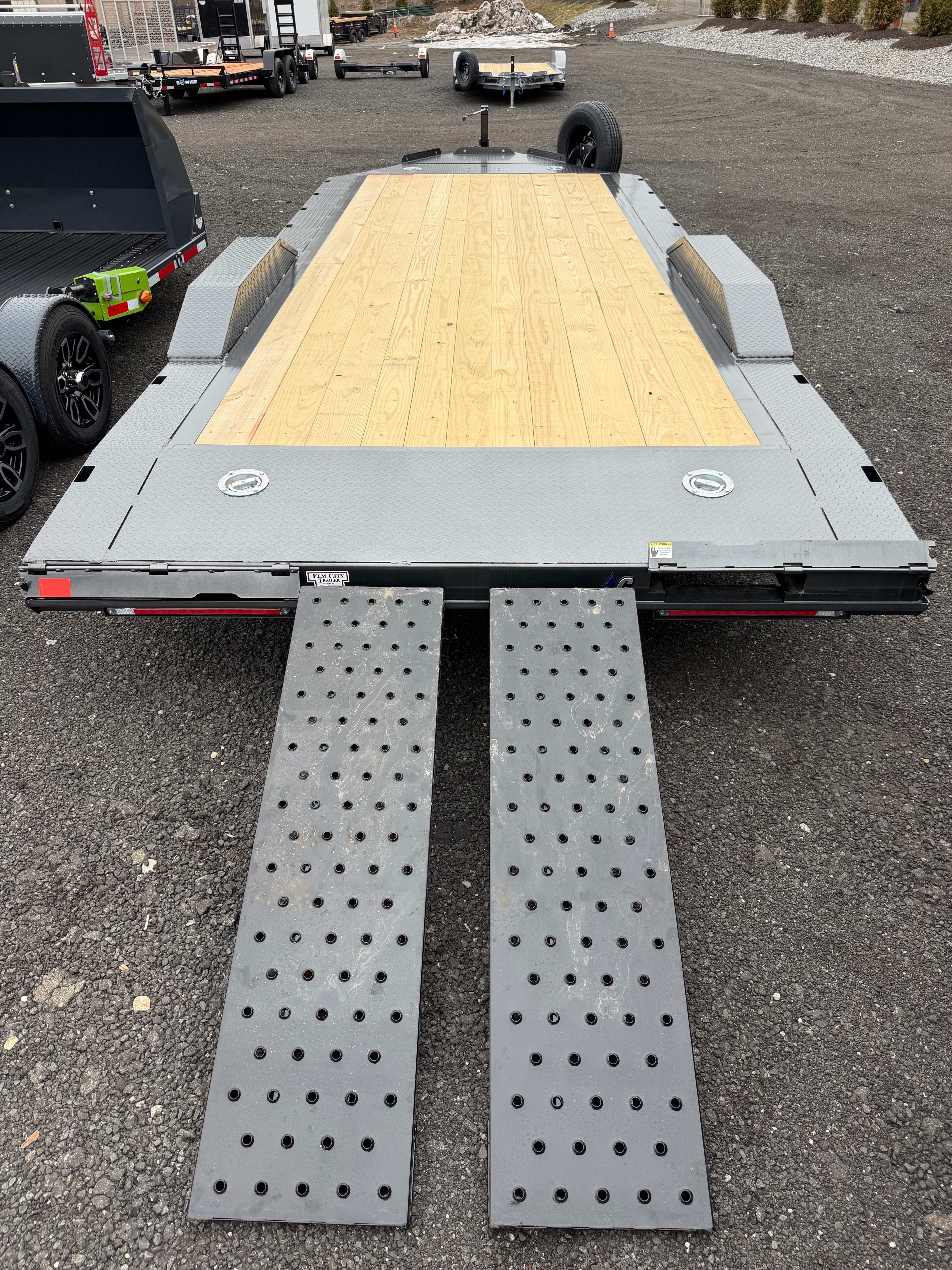 Diamond C car hauler overhead deck view